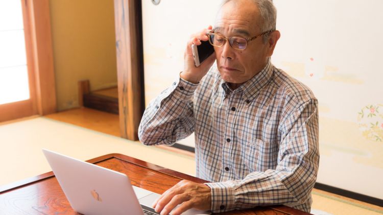 lansia Jepang bekerja japanesestation.com