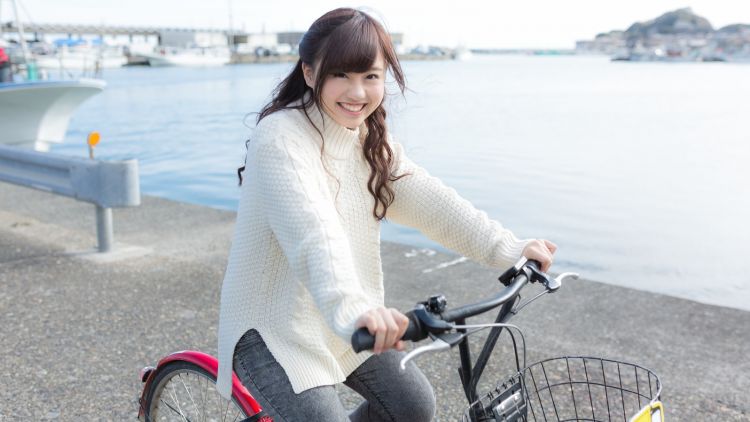 Ilustrasi bersepeda sepeda alat transportasi Jepang japanesestation.com