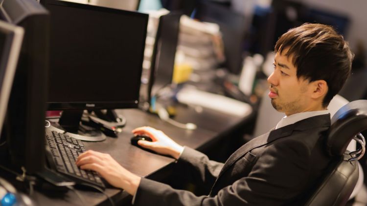 Ilustrasi pekerja Jepang kultur kerja Jepang toxic japanesestation.com