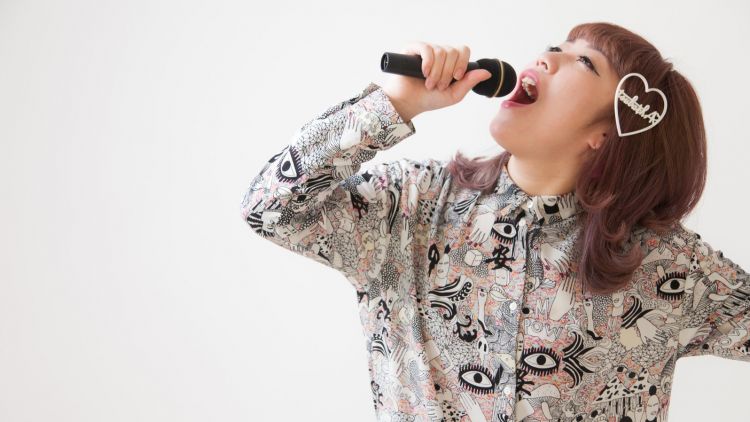 Karaoke: Lebih dari Sekedar Bernyanyi, Sebuah Budaya di Jepang