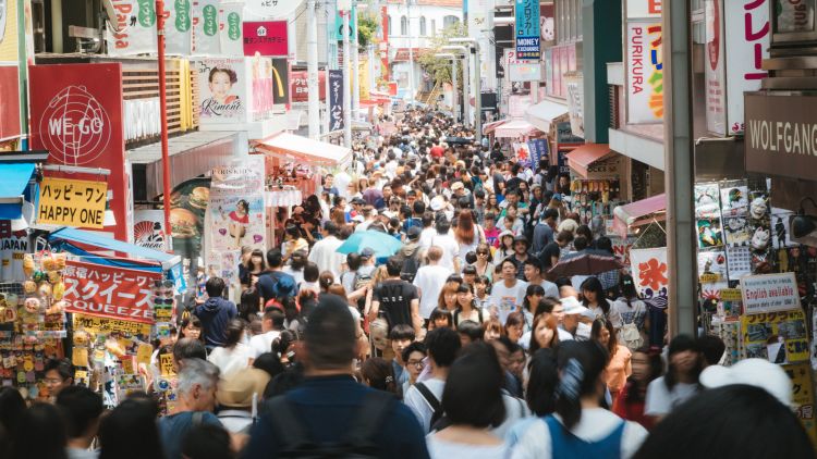 orang asing di jepang kaget japanesestation.com