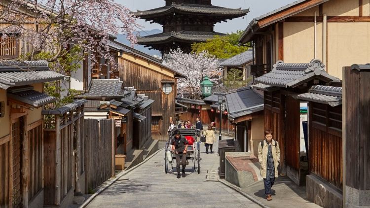 Kyoto, Jepang nippon atau nihon japanesestation.com