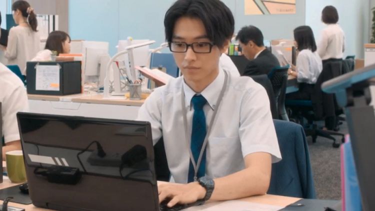 Mengirim Email Etika di Jepang