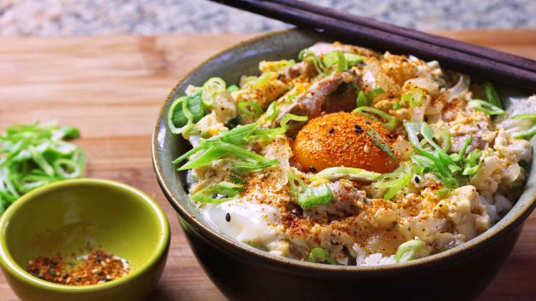 Oyakodon oyakodon rice bowl jepang japanesestation.com