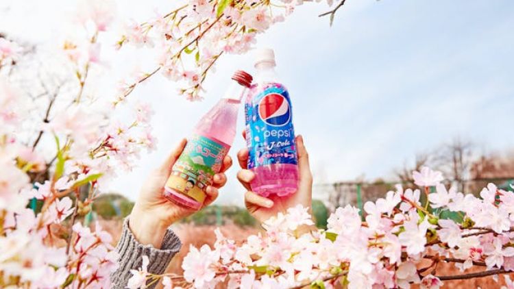 Minuman Sakura makanan musim semi jepang 2021 japanesestation.com