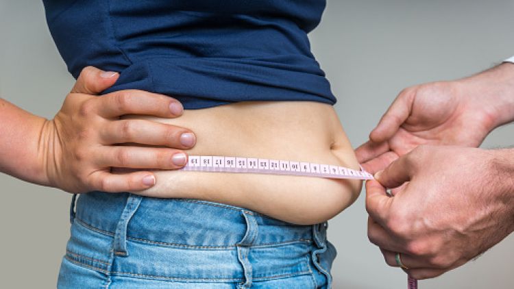 Ilustrasi berat badan naik mekanan enak menu diet jepang japanesestation.com