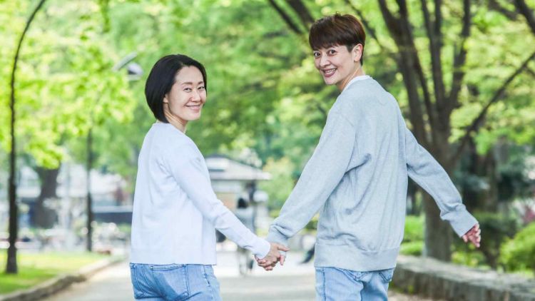 Miyuki Fujii dan Rie Fukuda Miyuki Fujii dan Rie Fukuda