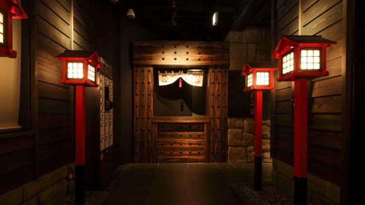 Capsule Hotel Ninja & Geisha Capsule Hotel Ninja & Geisha