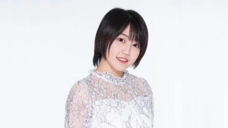Seena Hoshiki Seena Hoshiki