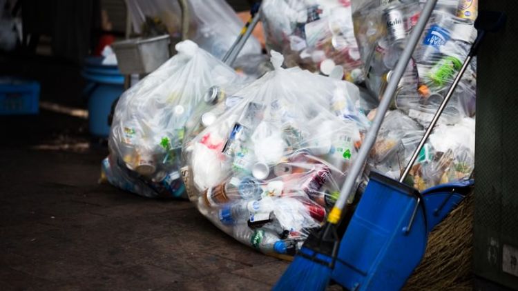 Ditemukan uang 10 Juta Yen di tempat sampah Sapporo, Jepang