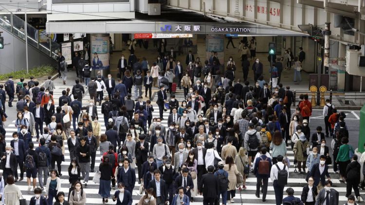 Penggunaan Masker saat COVID di Jepang Penggunaan Masker saat COVID di Jepang