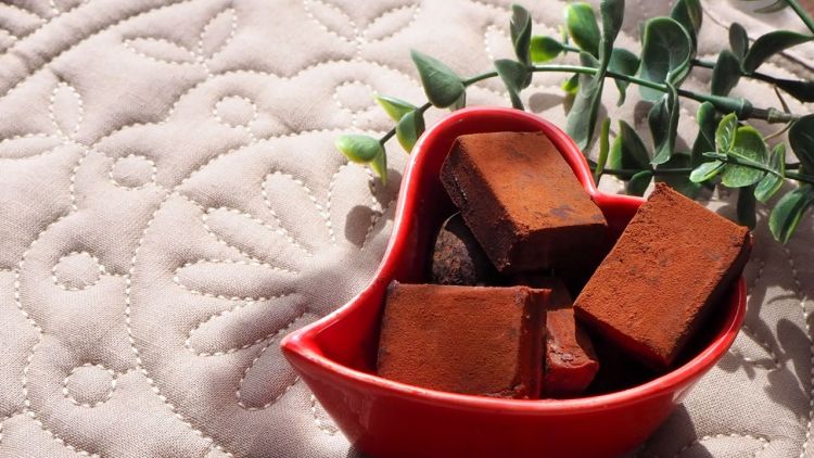 Apa itu NAMA CHOCOLATE?