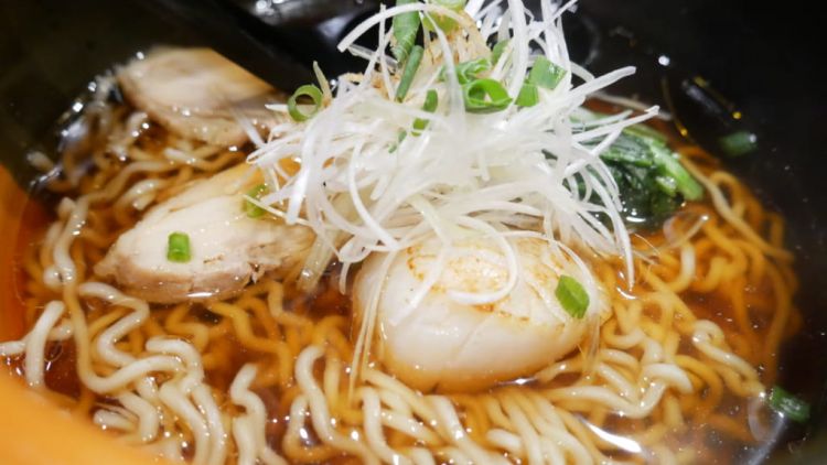 Menyambut Kelezatan Ramen Halal di Restoran Ichikura Menyambut Kelezatan Ramen Halal di Restoran Ichikura