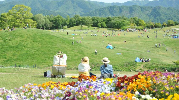 Sanuki Manno Park Ajak Pengunjung Datang melalui Dunia Minecraft