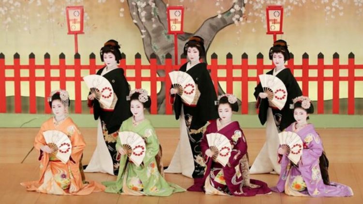Salah satu penampilan di Kitano Odori (Website/The Kyoto Shimbun)