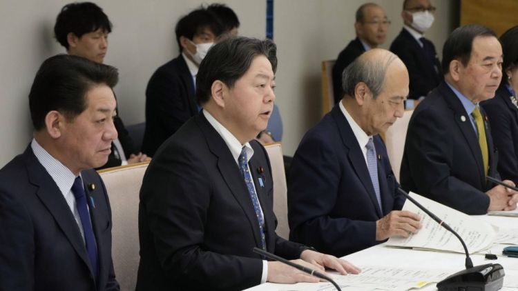 Kepala Sekretaris Kabinet Yoshimasa Hayashi Kepala Sekretaris Kabinet Yoshimasa Hayashi