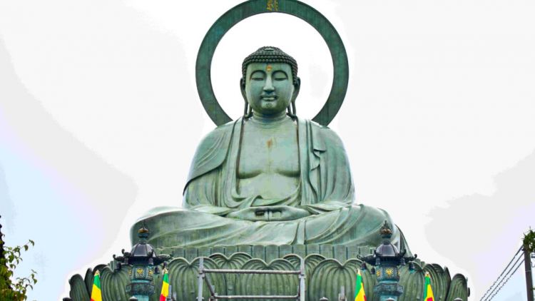 Patung Buddha Agung Takaoka (Abhijit Sen)
