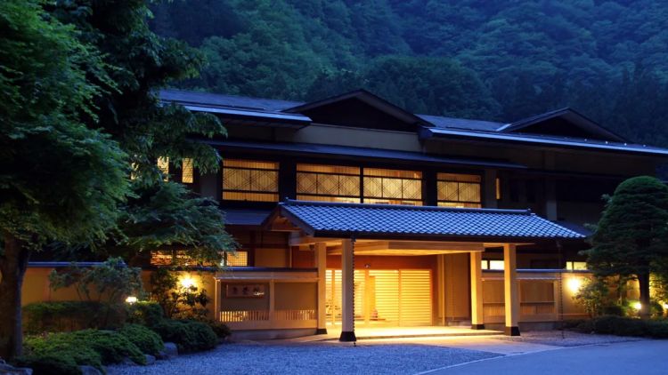 Pesona Nishiyama Onsen Keiunkan, Ryokan Tertua Berusia 1319 Tahun di ...