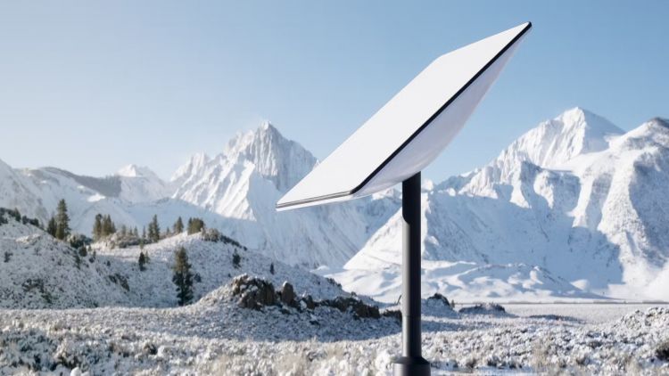Ilustrasi antenna Starlink di kawasan pegunungan (Starlink Stories) Ilustrasi antenna Starlink di kawasan pegunungan (Starlink Stories)