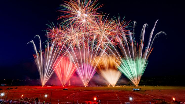 Festival Kembang Api Katsushika Noryo  Festival Kembang Api Katsushika Noryo