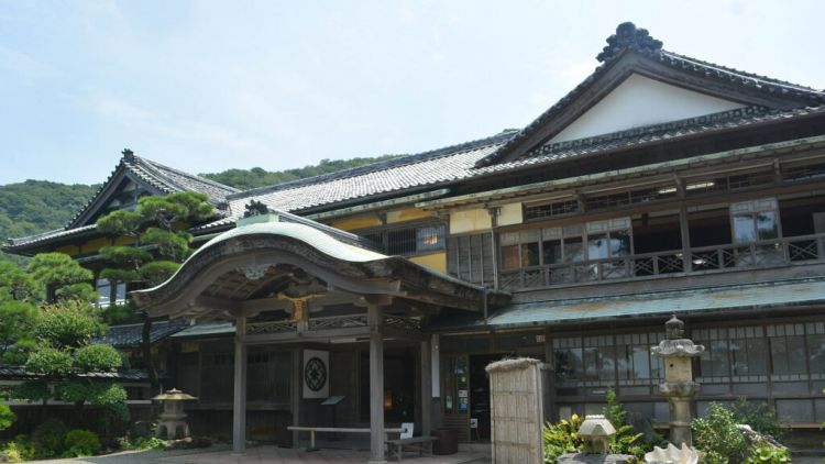 Bangunan Hinjitsukan yang dulunya merupakan penginapan untuk bangsawan.