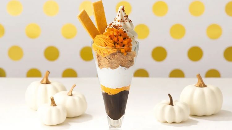 Kabocha Mont Blanc Parfait (Nana's Green Tea) Kabocha Mont Blanc Parfait (Nana's Green Tea)