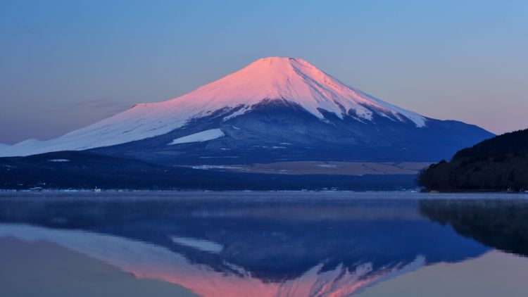 Gunung Fuji dan pantulannya di Danau Motosu (Zekkei Japan) Gunung Fuji dan pantulannya di Danau Motosu