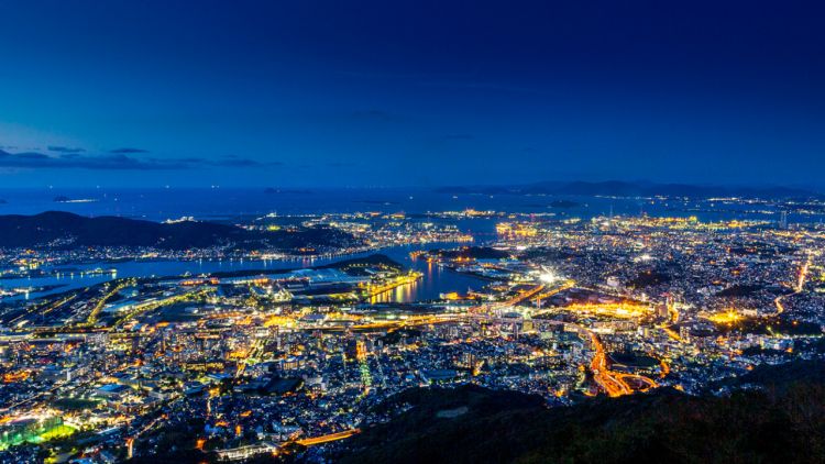 Kitakyushu memiliki pemandangan malam terbaik di Jepang Kitakyushu memiliki pemandangan malam terbaik di Jepang