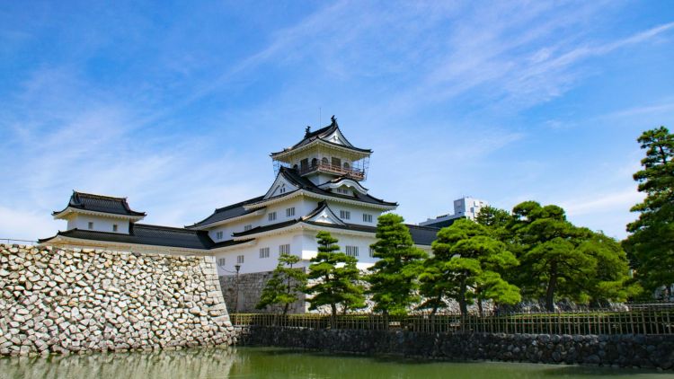 Toyama Castle Park (Visit Toyama)