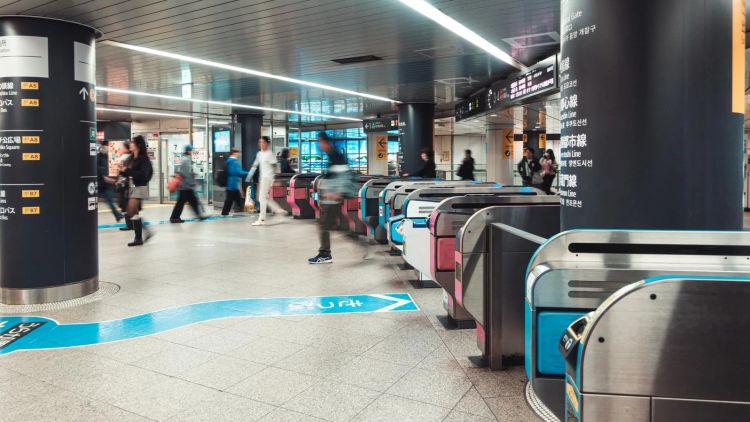 Transportasi di Tokyo Makin Praktis dengan Pembayaran Menggunakan Kartu Kredit