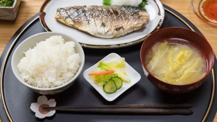 Filosofi Pola Makan Jepang yang Sederhana tapi Sehat