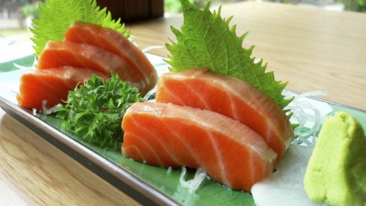 283485_ilustrasi-sashimi-dan-wasabi_663_382