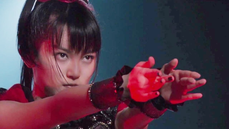 BABYMETAL merilis video live untuk Road of Resistance!