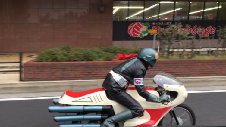 Kamen Rider Fukuoka (2) Kamen Rider Fukuoka (2)