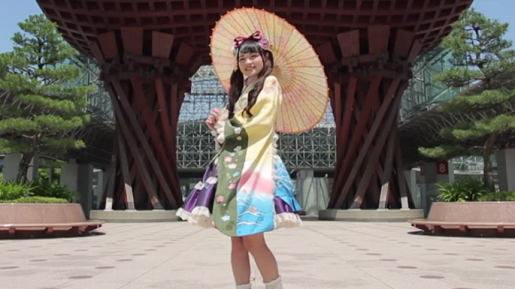 Kawaii! Gaun mengagumkan ini menggabungkan gaya lolita dan busana tradisional Jepang! (1) Kawaii! Gaun mengagumkan ini menggabungkan gaya lolita dan busana tradisional Jepang! (1)