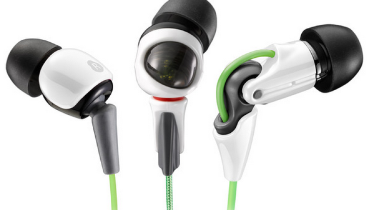 Keren! Earphone ini dibuat khusus untuk anime dan video game!
