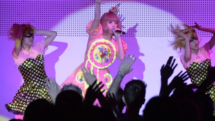Kyary Pamyu Pamyu membuat para penonton di Expo Milano terpesona Kyary Pamyu Pamyu membuat para penonton di Expo Milano terpesona