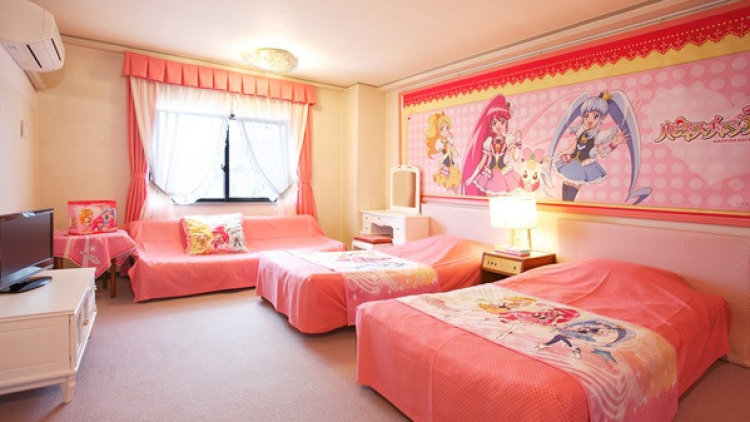 Kyary Pamyu Pamyu's Hotel Room PreCure Girls (3) Kyary Pamyu Pamyu's Hotel Room PreCure Girls (3)