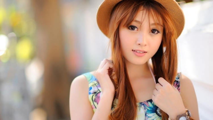 Lensa Kontak Mata Lebar Anime, Beauty Tren Yang Bisa Bikin Mata Buta (1)