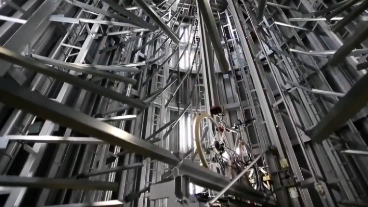 Masa Depan telah tiba, lihatlah garasi parkir sepeda Jepang yang canggih ini!