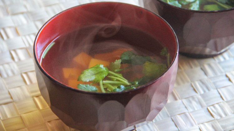 Resep sumashijiru, sup bening dari Jepang