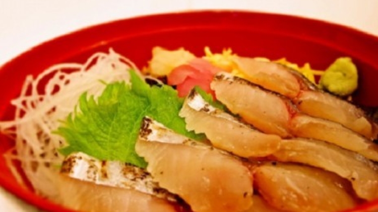 Restoran Sushi Enak di Universitas Tokyo Penasaran Restoran Sushi Enak di Universitas Tokyo Penasaran