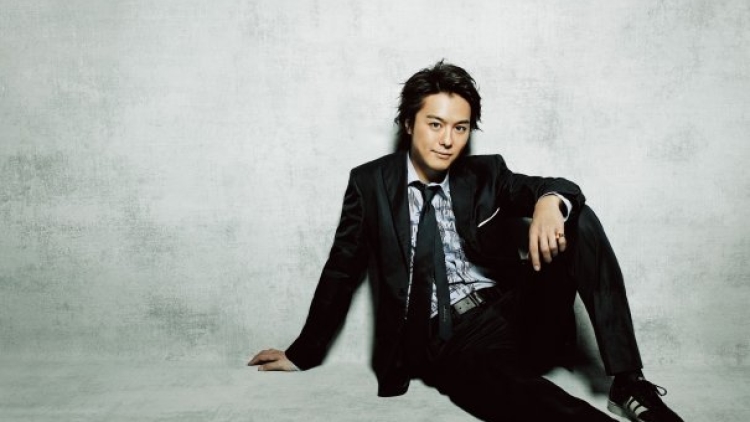 TAKAHIRO (EXILE) mengumumkan album solo pertamanya, the VISUALUX