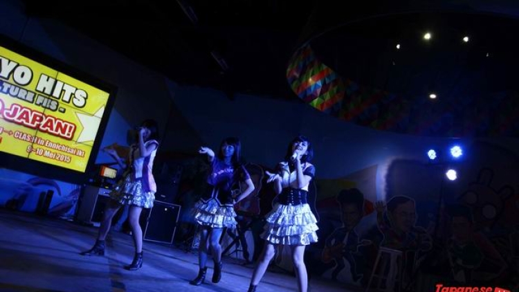 Tokyo Hits Loop Station Bandung (1)