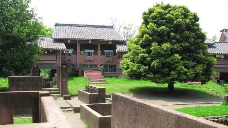 Wow! SD Kasahara di Jepang ini bangunannya unik, seperti Istana Naga! (8)