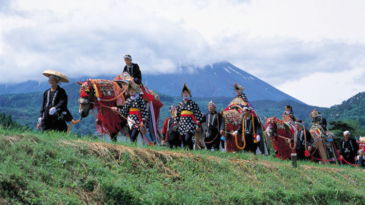 Wow! Sebanyak 100 kuda berparade di Chagu Chagu Umakko Horse Festival!
