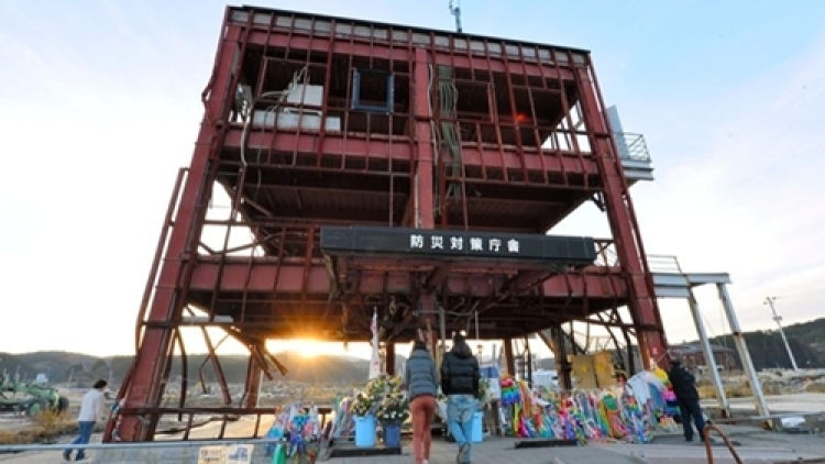 bangunan-akibat-tsunami-di-minamisanriku