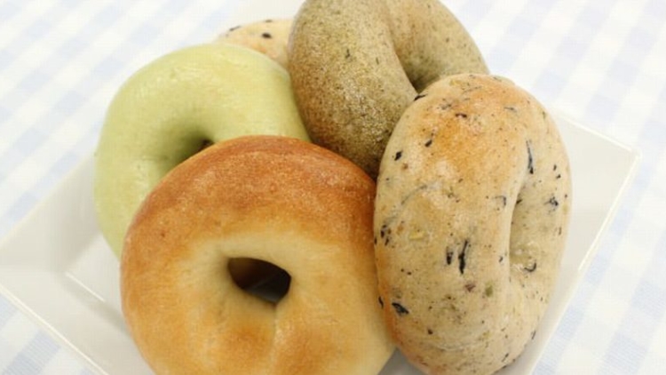 donat-wasabi-rumput-laut-sambut-2015-gLK0LEzw8y