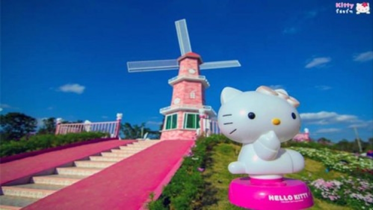 hellokitty-resort-di-perfektur-lui-thailand_20150108_092258 hellokitty-resort-di-perfektur-lui-thailand_20150108_092258
