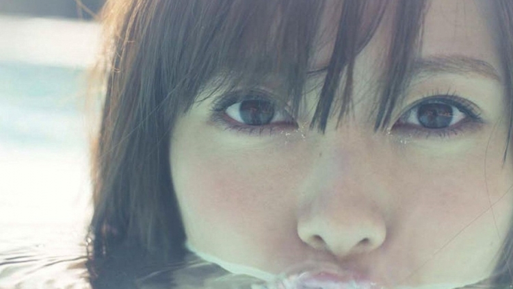 img-mai-shiraishi-photobook-01